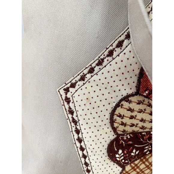 Handmade Quilted Patchwork Wood Handle Small Tote Bucket Bag - Picture 3 of 13